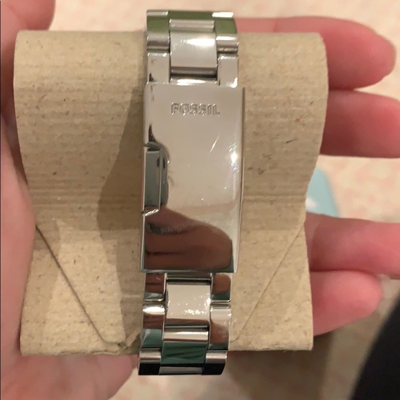 Fossil Watch - Picture 3 of 4